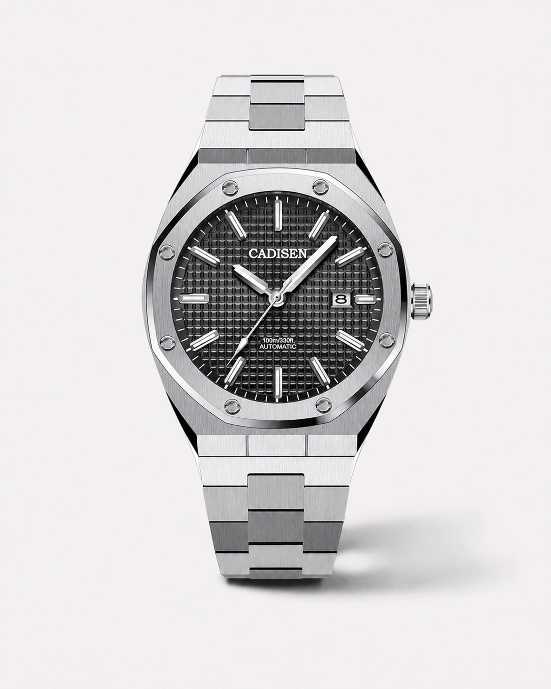 Sombre zilverkleurig automatisch horloge met donkere getextureerde wijzerplaat en metalen schakelband.
